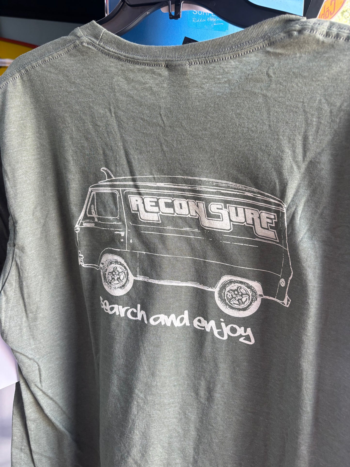 VAN TEE - BLACK