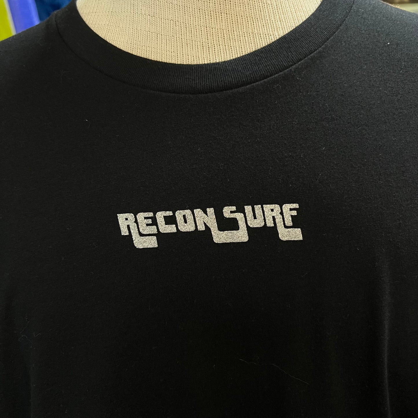 VAN TEE - BLACK
