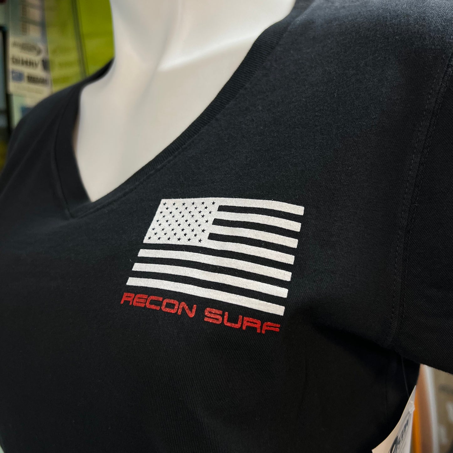WOMEN'S DON'T SHRED LOGO TEE