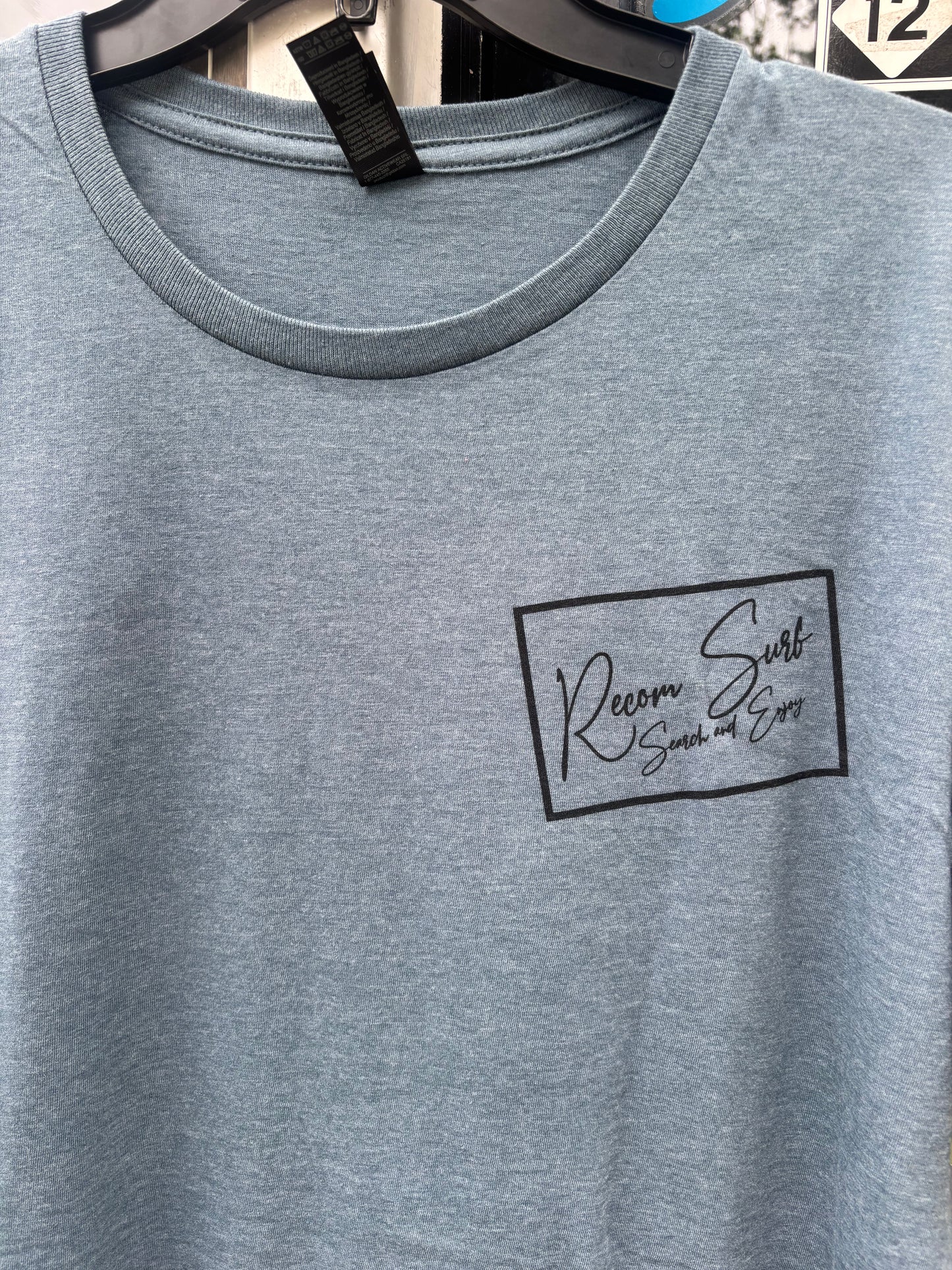 POSTCARD TEE